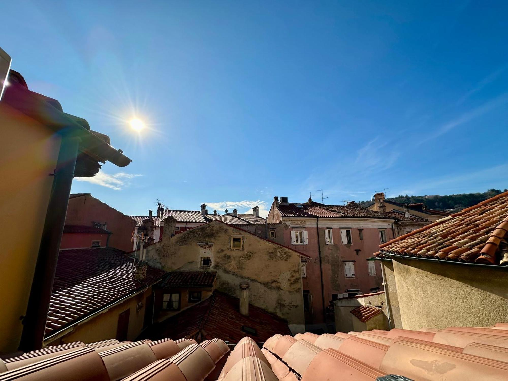 2 * Muggia